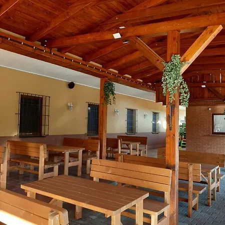 Myslivna 雷德尼斯